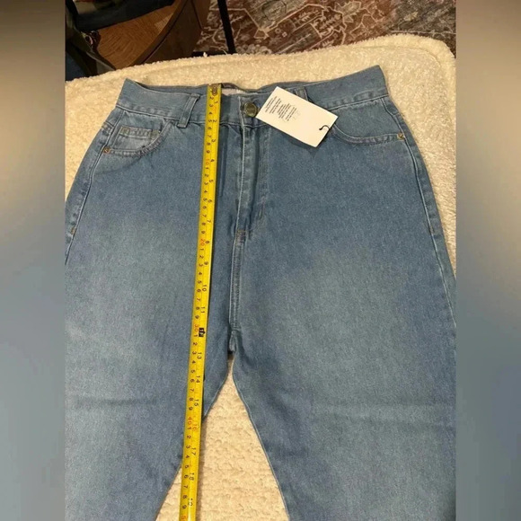 NWT Chipre High Rise Mom Barrel Jeans 27/4 crop - Picture 6 of 8